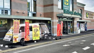 【移動買取店「福徳屋」×書店】出店の決め手は推定来店客数！スペースの集客力を活かした出店